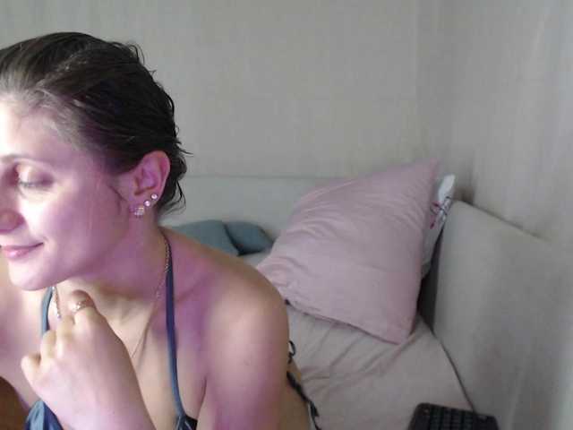 Marina67's BongaCams show and profile