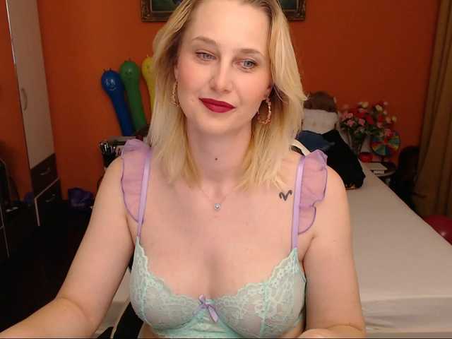  NatashaRouge chat room