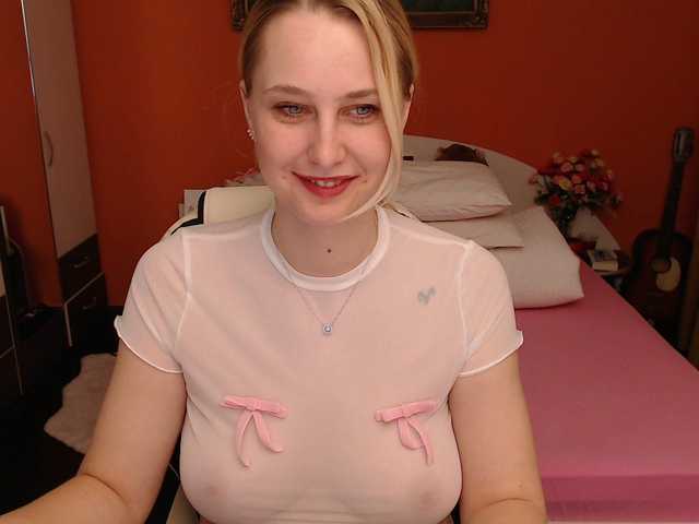 NatashaRouge's BongaCams show and profile