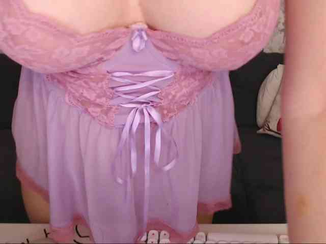 NatashaRouge webcam