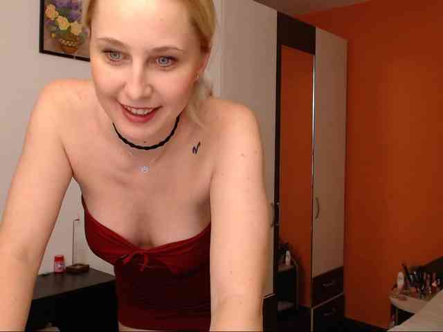NatashaRouge webcam
