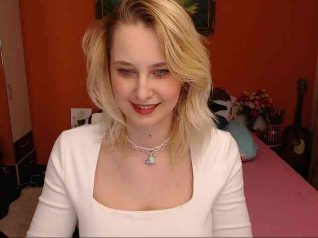 NatashaRouge webcam