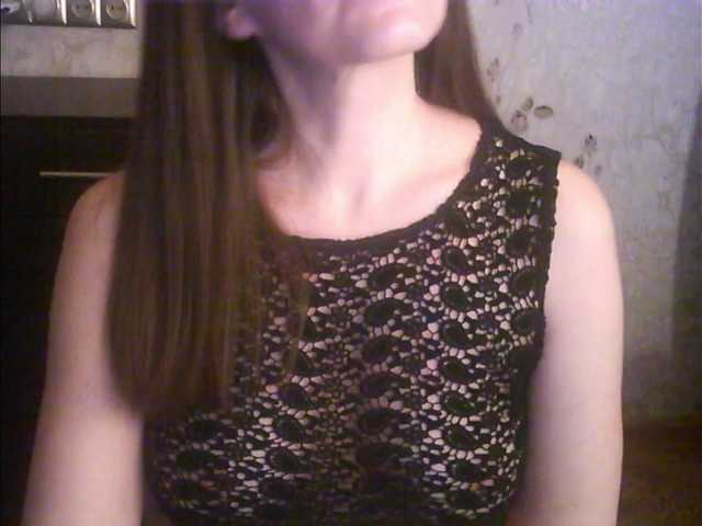 droplet83's BongaCams show and profile