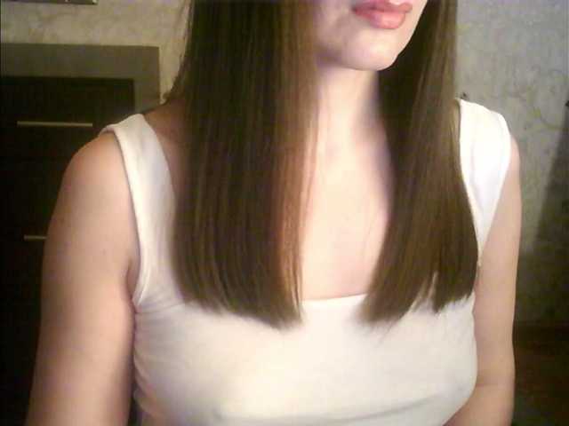 droplet83's BongaCams show and profile