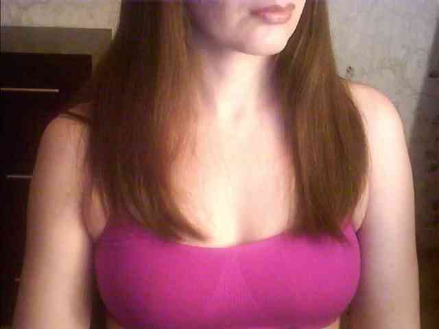 droplet83 Live Webcam on BongaCams