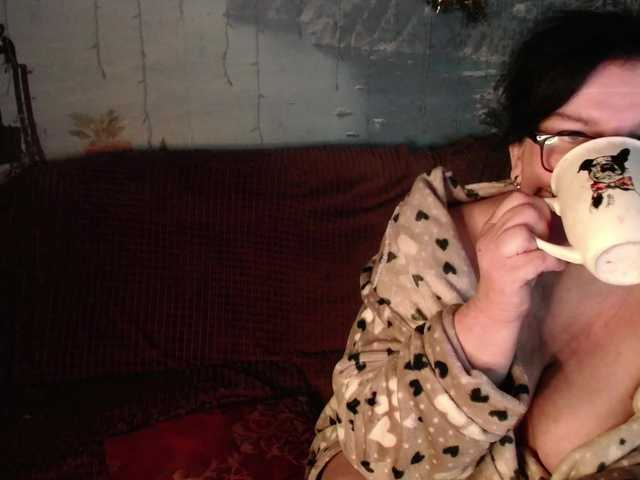 Lori2017's BongaCams show and profile