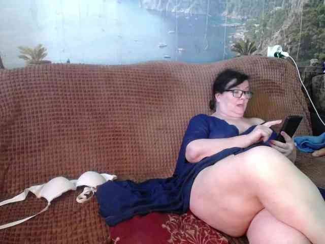 Lori20 webcam