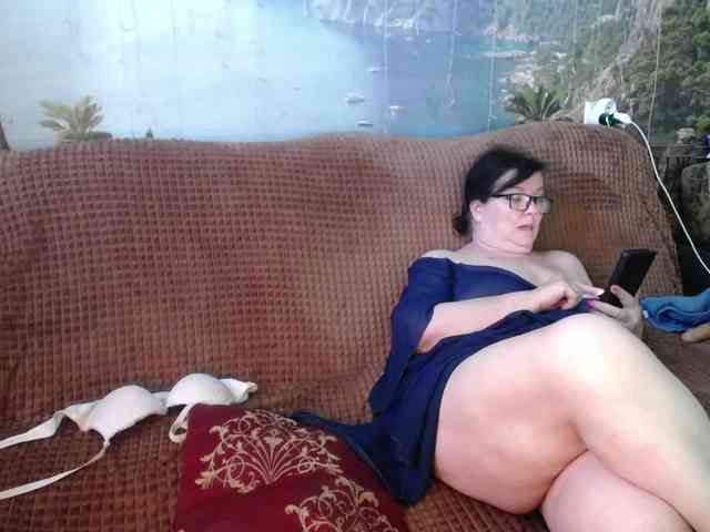 Lori20 webcam