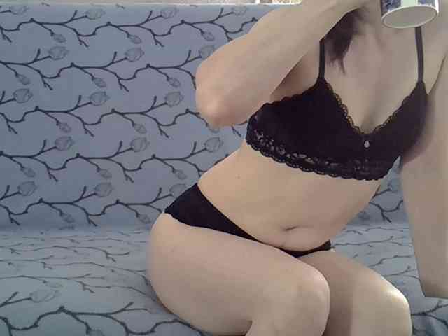 VikiPopens webcam
