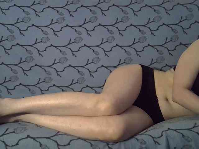 VikiPopens webcam