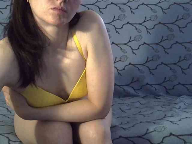 VikiPopens webcam