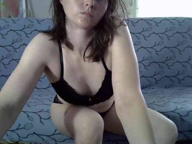 VikiPopens webcam
