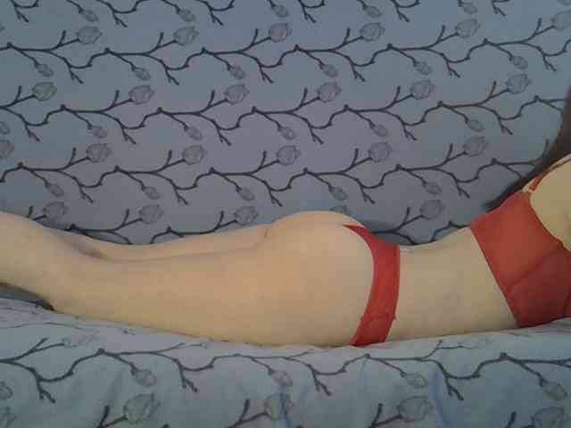 VikiPopens webcam