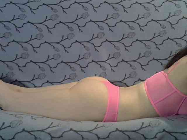 VikiPopens webcam