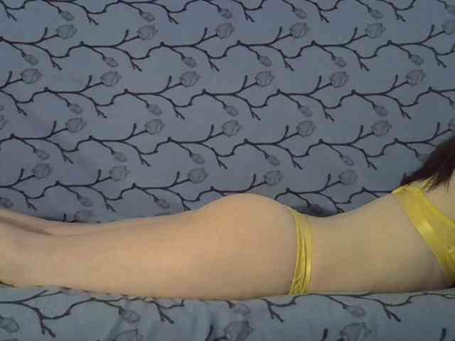 VikiPopens webcam