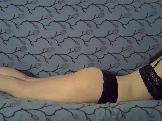 VikiPopens webcam