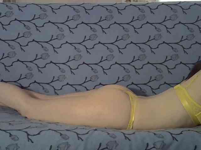 VikiPopens webcam