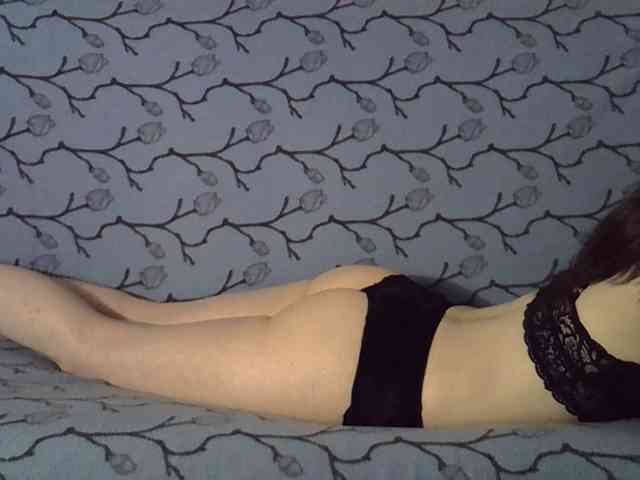 VikiPopens webcam
