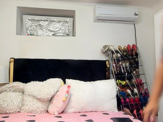 JuliaHayes Porn Show