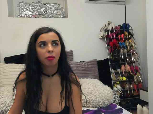 JuliaHayes90 JuliaHayes90