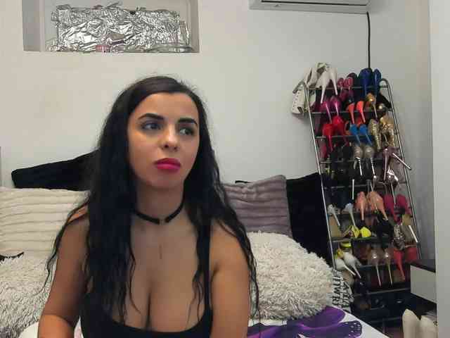 JuliaHayes90 JuliaHayes90