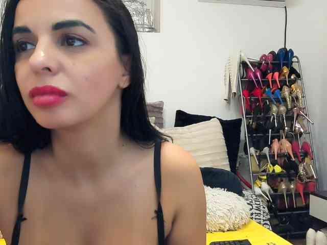 JuliaHayes90 JuliaHayes90