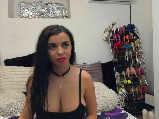 JuliaHayes90 JuliaHayes90