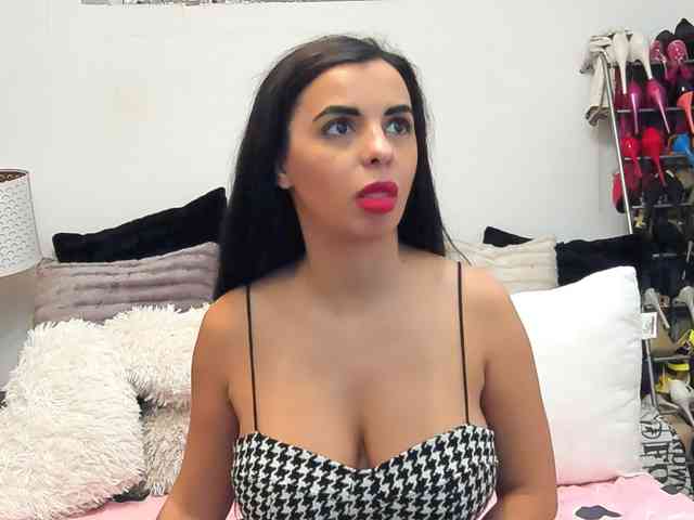 JuliaHayes90 JuliaHayes90