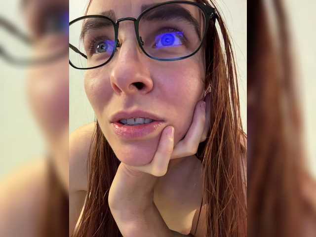 AndreElis's BongaCams show and profile