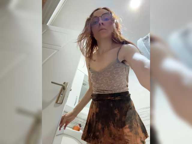 AndreElis's BongaCams show and profile