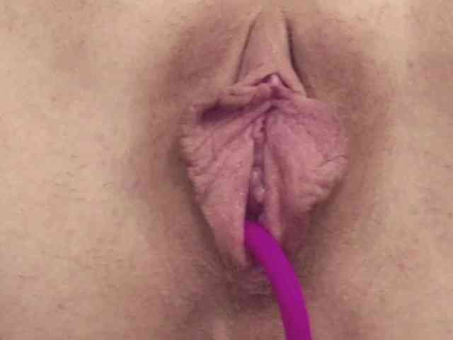 AndreElis Live Webcam on BongaCams