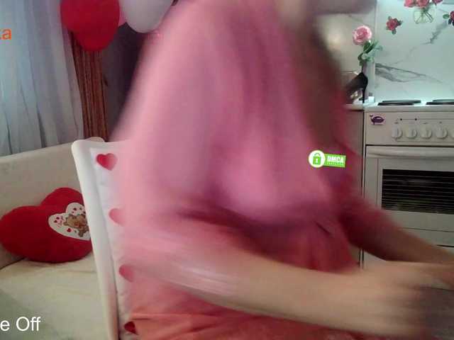 Desirable3's BongaCams show and profile