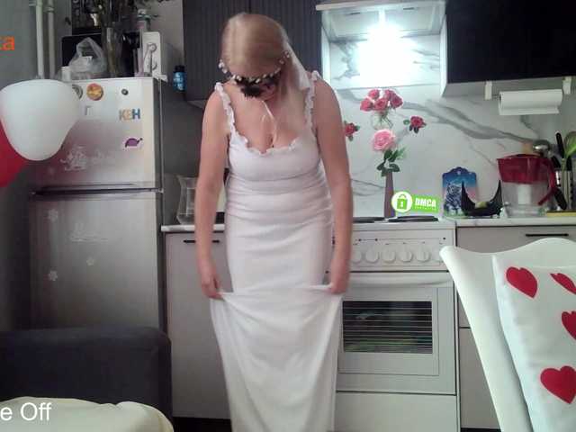 Desirable3's BongaCams show and profile