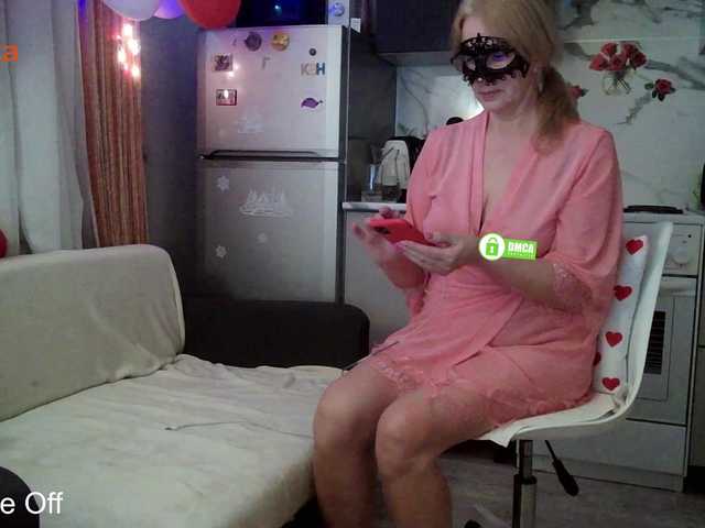 Desirable3's BongaCams show and profile