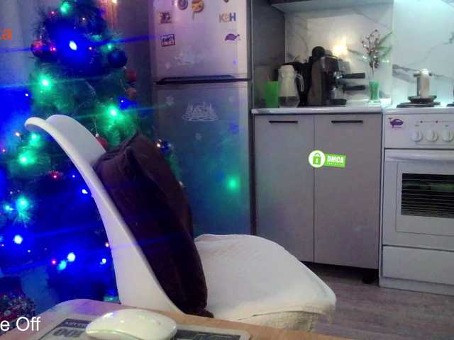 Desirable3's BongaCams show and profile