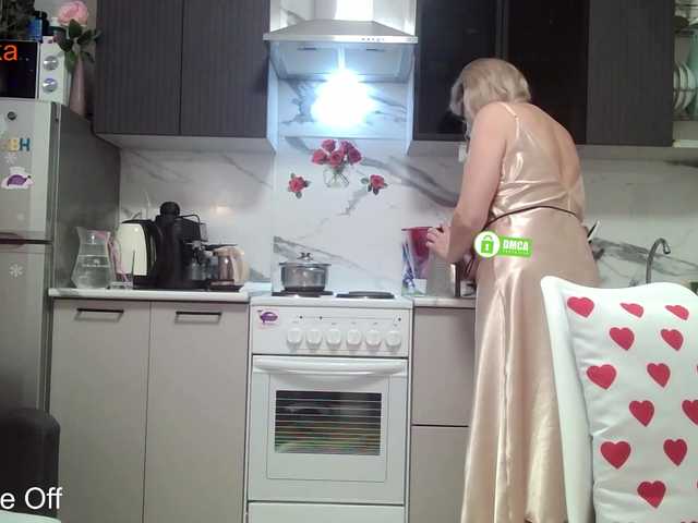 Desirable3's BongaCams show and profile