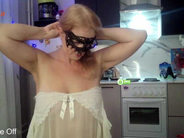 Desirable3's BongaCams show and profile