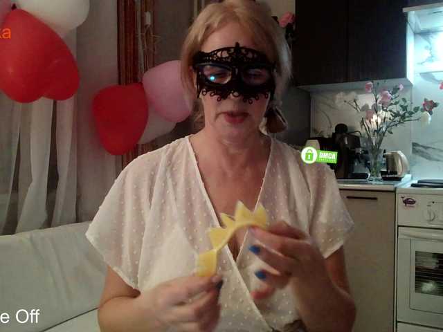 Desirable3's BongaCams show and profile