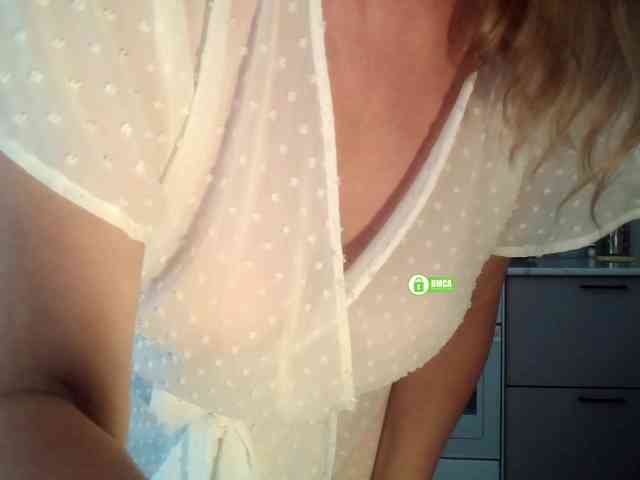 _Desirable_ webcam
