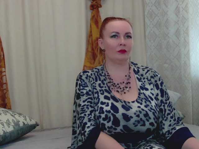  IvettaShine chat room