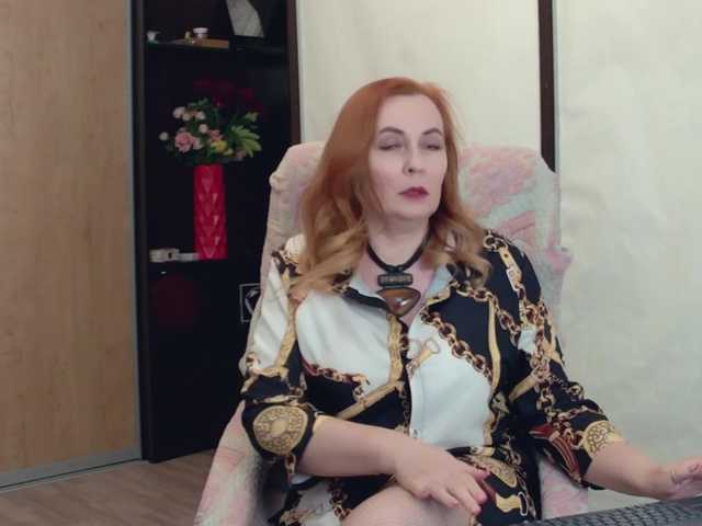 IvettaShine's BongaCams show and profile