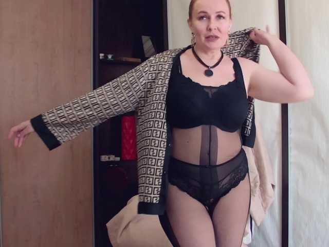 ivettashine cam belle