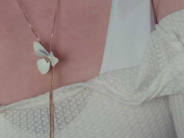 IvettaShine's BongaCams show and profile