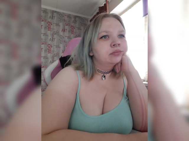 Irinkakissa's BongaCams show and profile