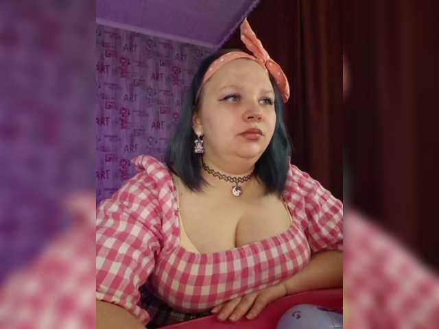 Irinkakissa's BongaCams show and profile