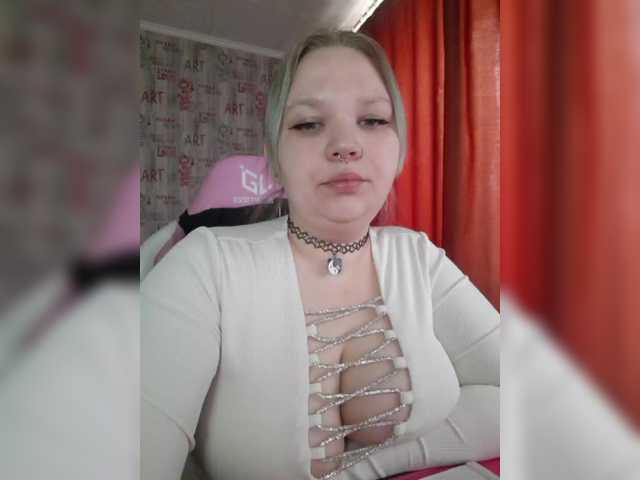 Irinkakissa's BongaCams show and profile