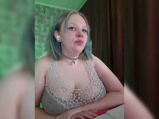 Irinkakissa's BongaCams show and profile