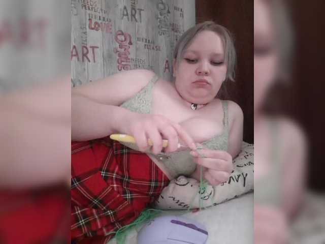 Irinkakissa's BongaCams show and profile