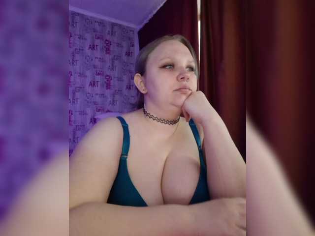 Irinkakissa's BongaCams show and profile