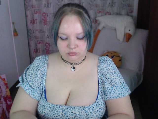 Irinkakissa's BongaCams show and profile